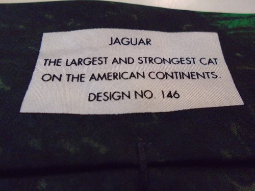World Wildlife Fund Necktie Neck Tie Silk Jaguar Frog Monkey Hummingbird No 146 - Picture 7 of 8