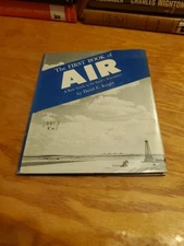 The First Book of Air: Guide to Earth's Atmosphere by David Knight 1961 1st HCDJ