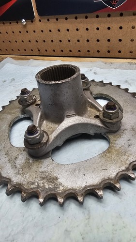 08 Can-Am DS450 EFI 2x4 Rear Sprocket & Hub Rear Hub Sprocket Hub Can Am Ds 450 - Picture 5 of 6