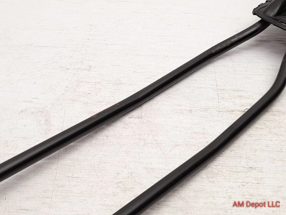 BMW 335i 335xi 328xi 328i E90 2007 cable de freno de estacionamiento guía de tubo 34406768400 Foto 3 de 4