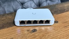 Ubiquiti Networks USW Flex Mini  5-Port Gigab...