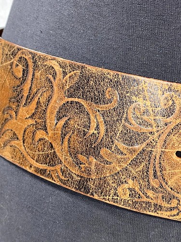 Vintage Tosca Blu Belt Brown Leather Embossed Brass Buckle Italian Fashion Belt - Picture 2 of 10