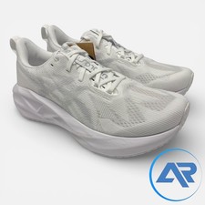 ASICS Novablast 5 White Piedmont Grey Men's Size 13 1011B974-100 Running Shoes