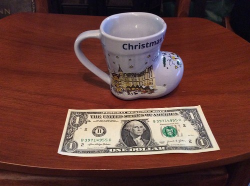 Purple 31/2in tall boot mug-Christmas Village in Philadelphia souvenir-Mint cond - 第 2/8 張圖片