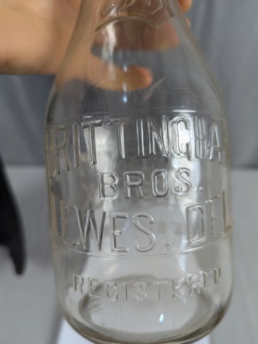 Vtg BRITTINGHAM BROS. LEWES, DELAWARE 1 Qt Embossed MILK BOTTLE Nice & Clean VGC - Picture 17 of 24