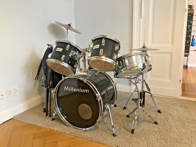 Millenium MX218BX Combo Set schwarz (für Kinder und Jugendliche)