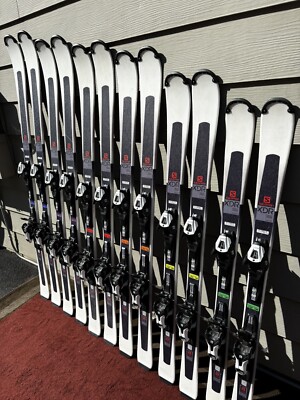 Salomon XDR Focus Skis ​w/ Lithium 10 Bindings 