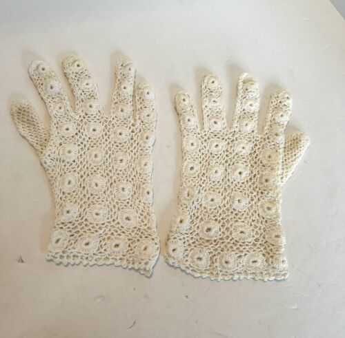 Women’s Crocheted Lace Dress Hand Gloves 1940-1950’s Vintage