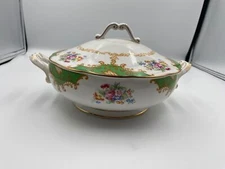 Royal Albert Bone China England ALBANY GREEN Round Covered Vegetable Server