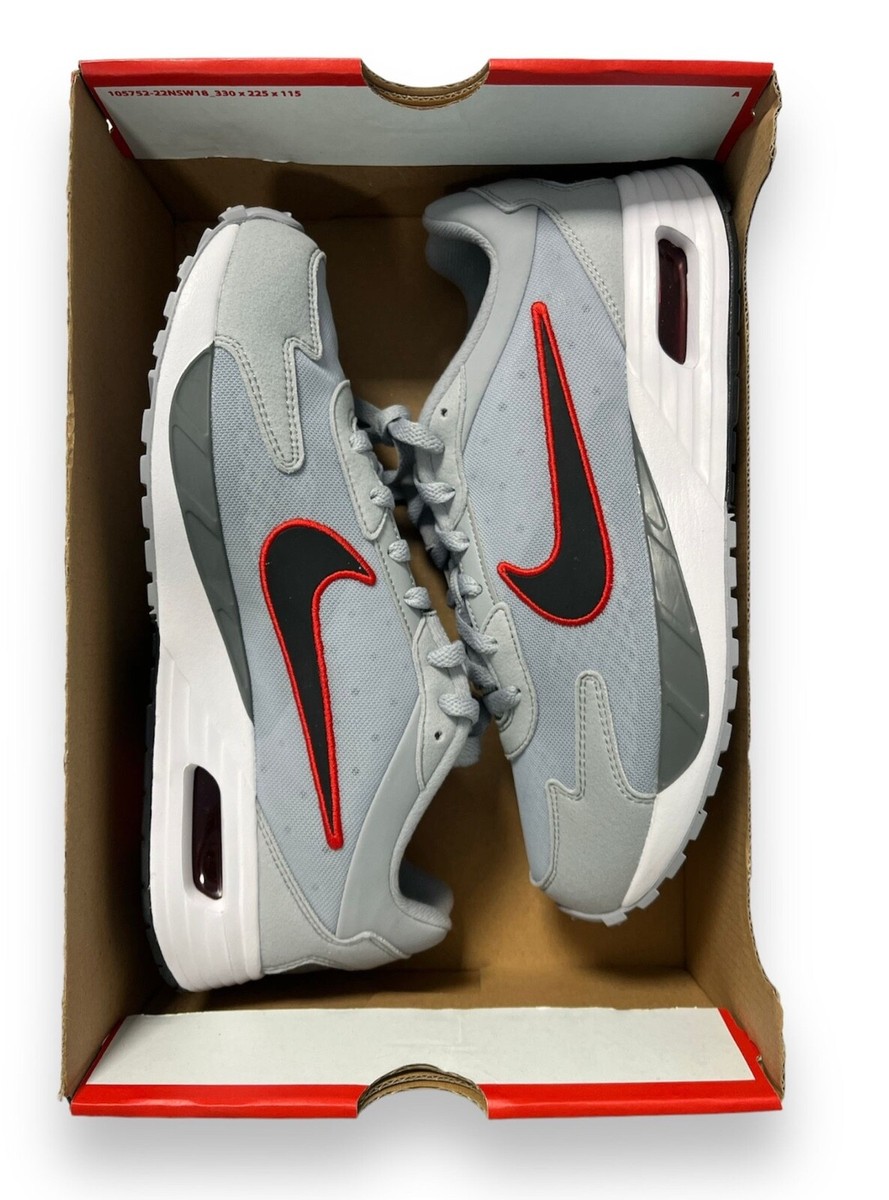 New Nike Air Max Solo Mens Shoes US 9.5 DX3666 004 Wolf Gray