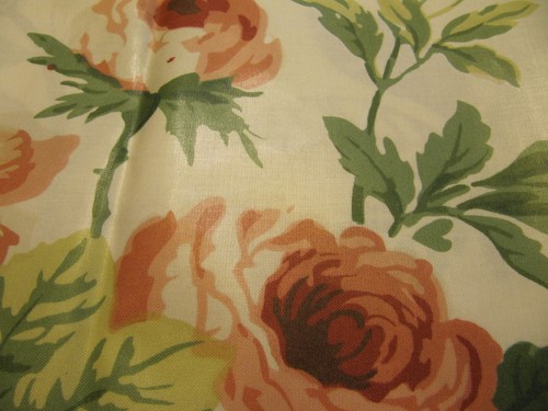 Travers "Autumn Rose" for Jean Monroe Design, 20"L x 54"W, Multicolored - Picture 6 of 8