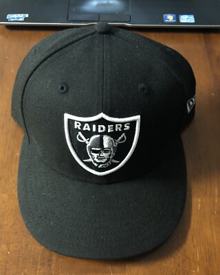 Las Vegas Raiders New Era Fitted Hat Size 7 1/2 NFL Worn Once