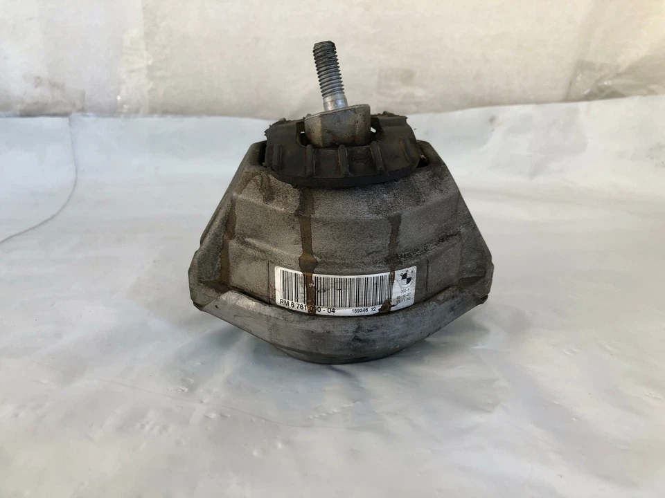 BMW 528I 2008 soporte de montaje del motor 2,4 L aire acondicionado lado derecho del pasajero sedán derecho G Foto 3 de 4