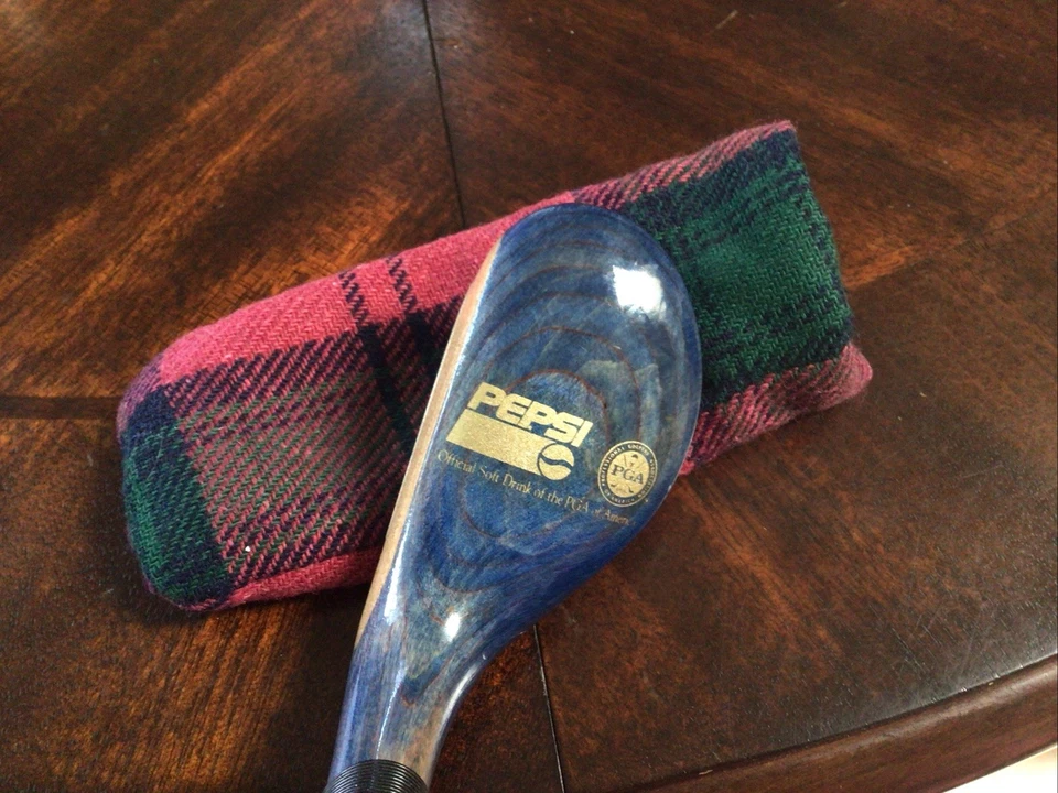 Hickory  Putter Hand Made By The Club markers Of St Andrew’s  Old Course Pepsi - Image 2 of 4