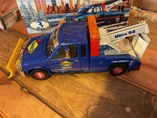 1996 Sunoco Toy Truck w/headlights, taillights, and Working boom...FREE SHIPPIN
