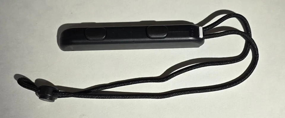 Nintendo Joy-Con OEM Charging Grip Controller HAC-011 & Wrist Strap Black - Image 4 of 4