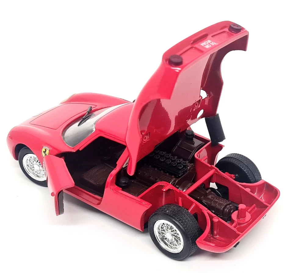 Revell 1/24 - Ferrari 250 LM Red Diecast Scale Model Car - Image 4 of 4