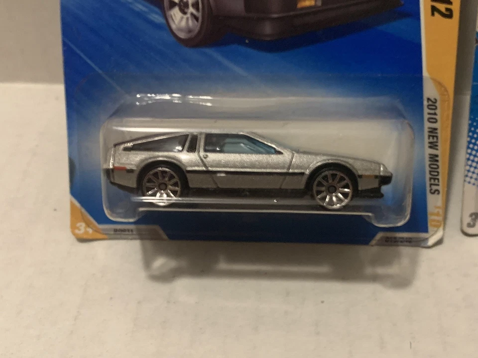 Hot Wheels 2010 & 2011 New Models 1981 Delorean DMC-12 FTE Silver Lot Of 2 - Image 2 of 4