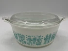 Pyrex 1.5-pint casserole dish Butterprint or Amish turquoise blue + lid 472