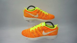 womens flyknit trainers
