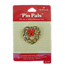 Hallmark PIN Valentines Vintage HEART WREATH ...