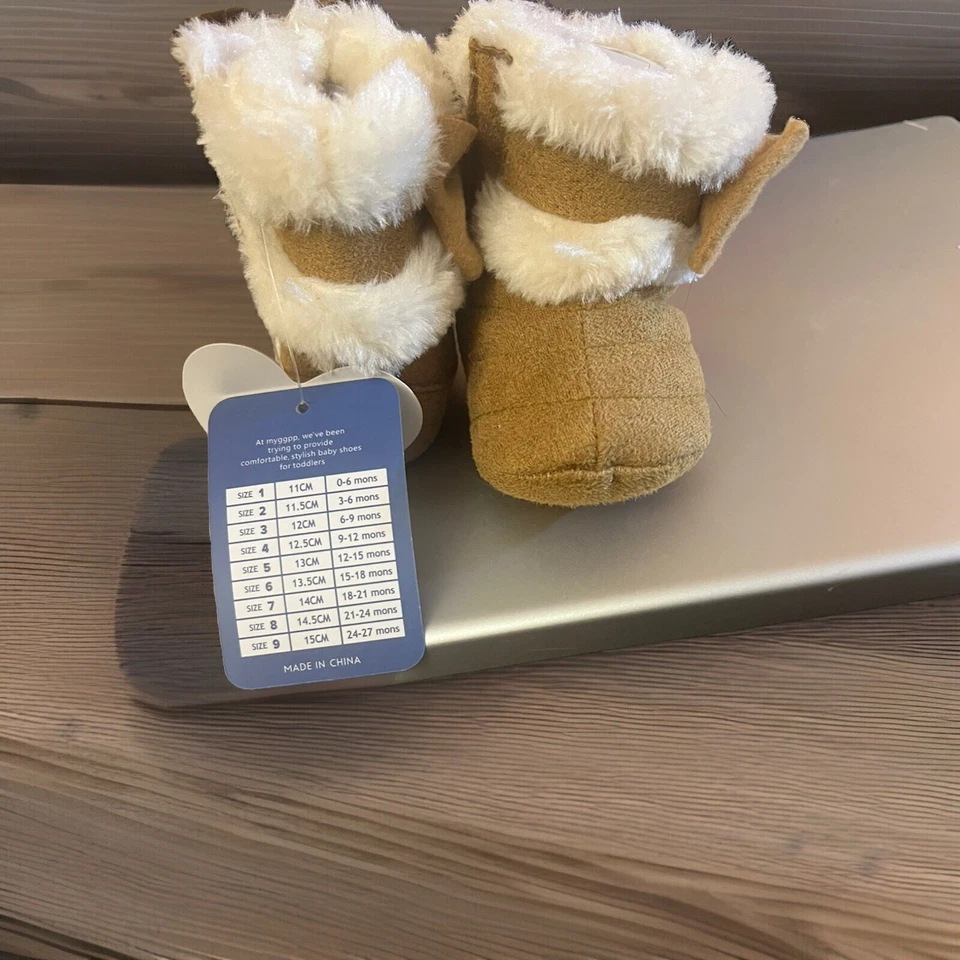 Baby GAP шерпа с подкладкой ботинки ботинок, желтовато-коричневый, размер 1 (0-6 месяцев), новый - Изображение 4 из 4