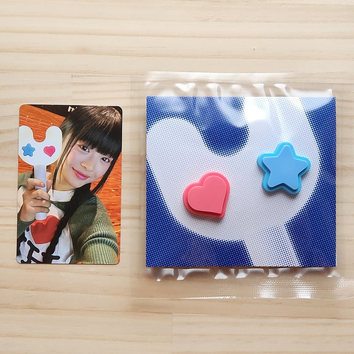 NewJeans NEW JEANS OFFICIAL HANNI Photocard & Light Stick