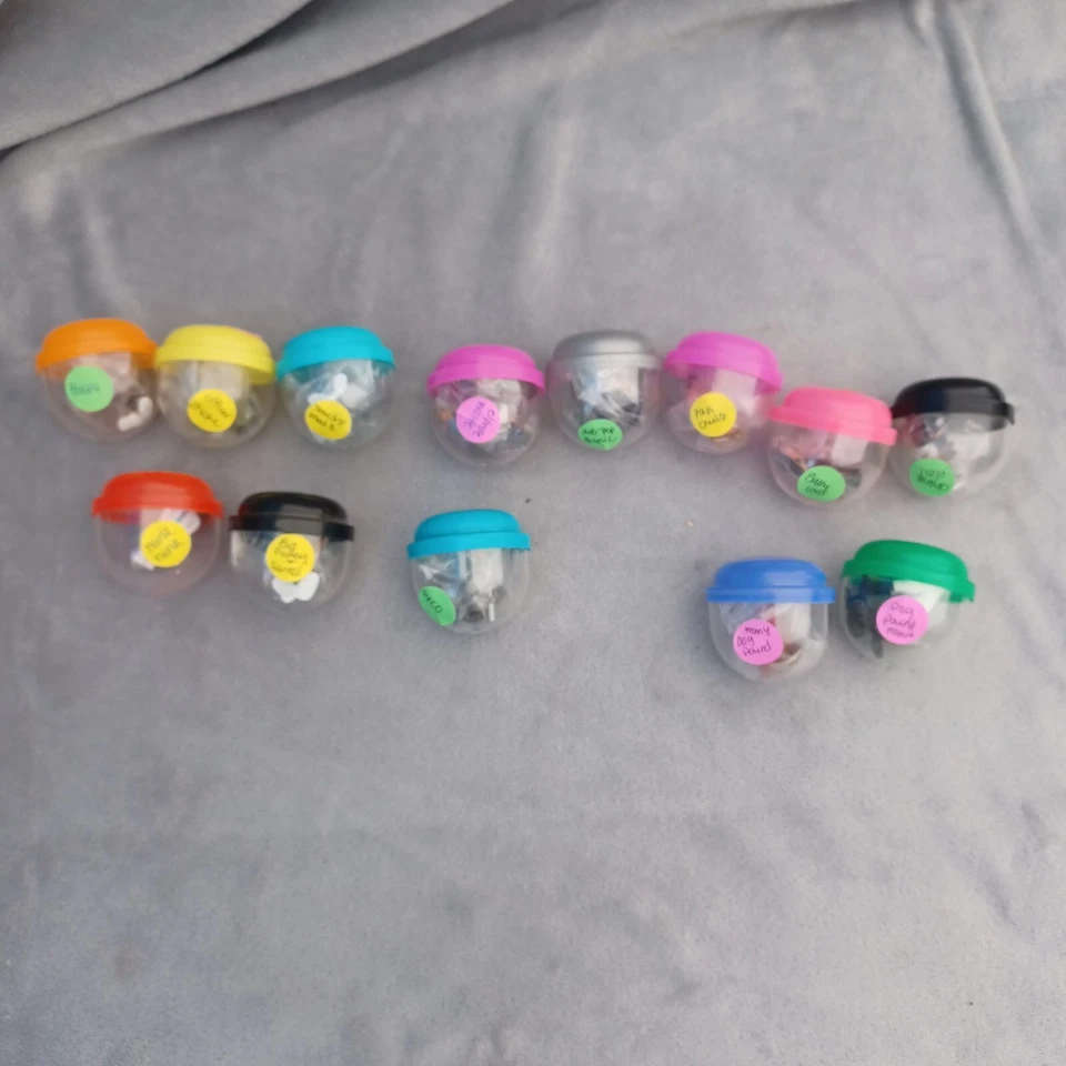 Lote De 16 Figuras Homies De Colección + 2004 Homies Póster Figuras Raras Perro Libra Foto 4 de 4