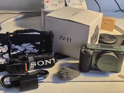 Sony ZV-E1 Alpha Digitale Systemkamera Body mit  SMALLRIG  Cage OVP