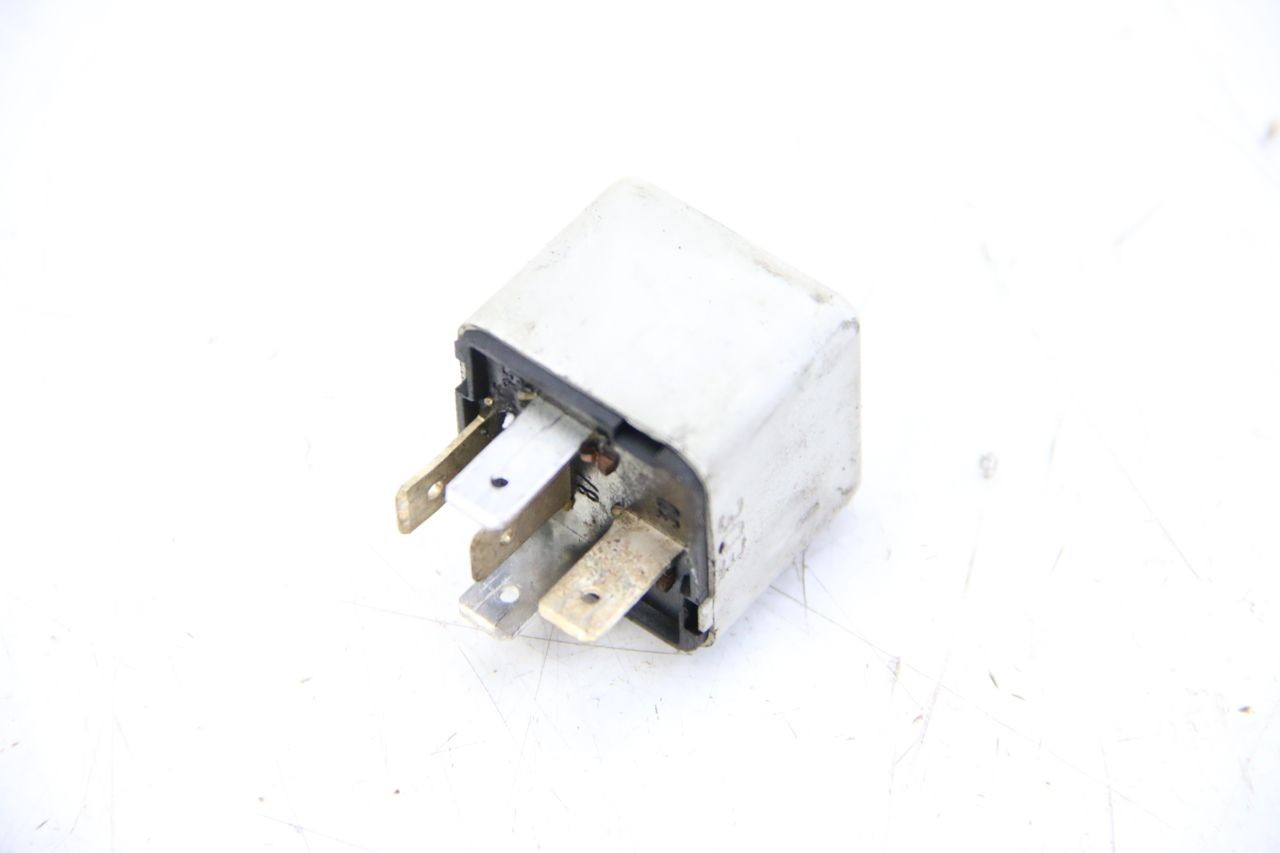 RELÉ ELÉCTRICO - PIAGGIO VESPA GRANTURISMO 125 (2003 - 2007)