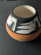 Vtg Signed Hand Crafted Native American Mountain Ute Tribe Pottery Vase Bowl