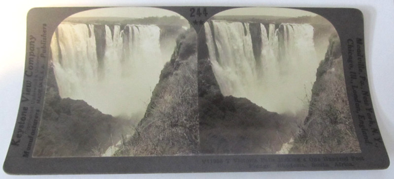 Keystone View CO.  Stereoview Photo Underwood & Underwood Victoria Falls Africa