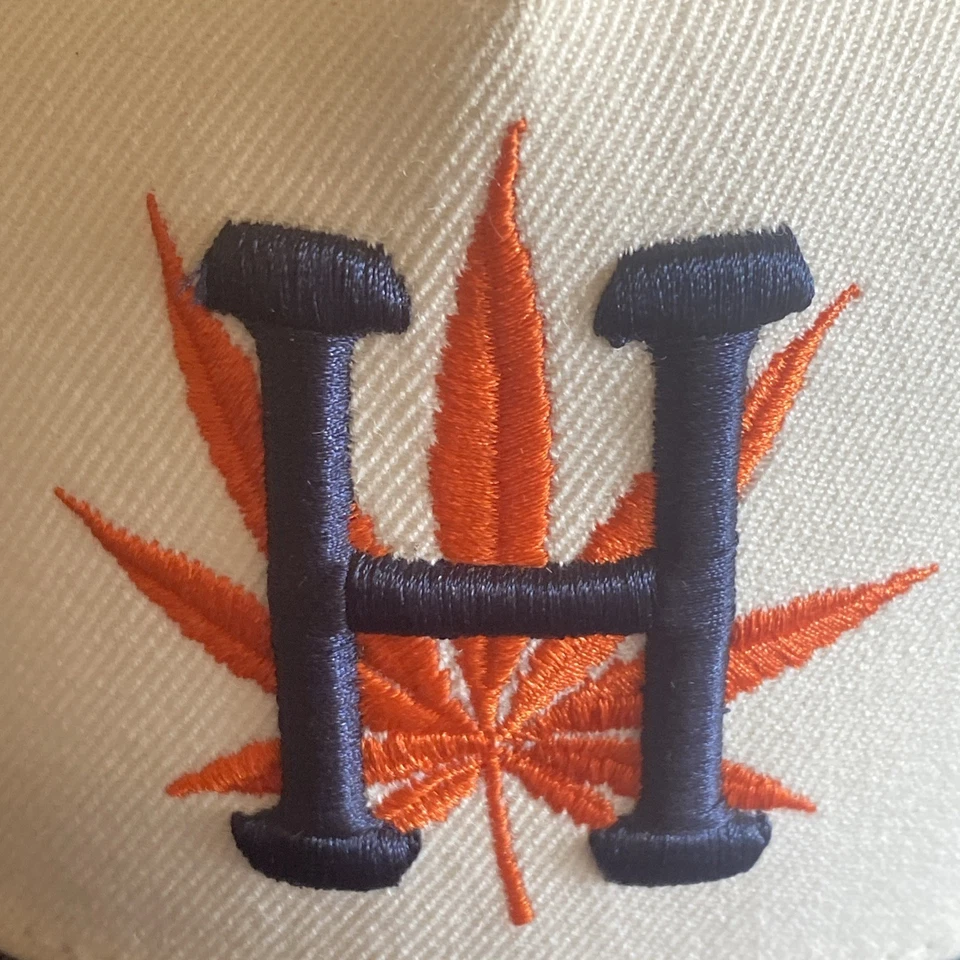 Huff Blanco Azul Mezcla de Lana Hoja de Marihuana Snapback Gorra Ajustable Para Hombre’s Foto 2 de 4