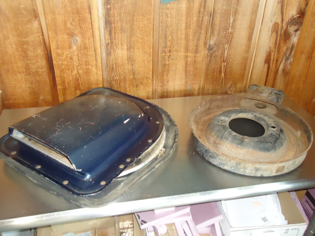 1973 1974 Pontiac Functional Shaker Hood Scoop w/ Air Cleaner Base