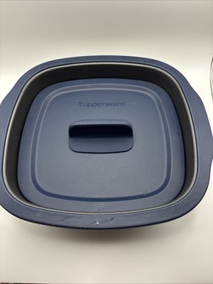 TUPPERWARE 1-1/2 Qt. MICROPRO SERIES MICROWAVE NONSTICK GRILL BASE & LID - NICE!