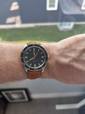 Dan Henry 1975 Skin Diver   Black Dial, Sapphire Crystal, Meca-Quartz, No Box