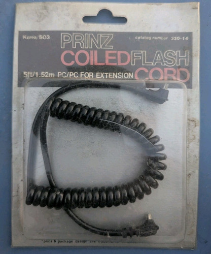 Prinz No.320-14 PC/PC flash Ext. cord 5' coiled NOS - Picture 1 of 2