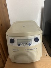 Eppendorf Centrifuge 5415 R | Completely Functional | Good Condition