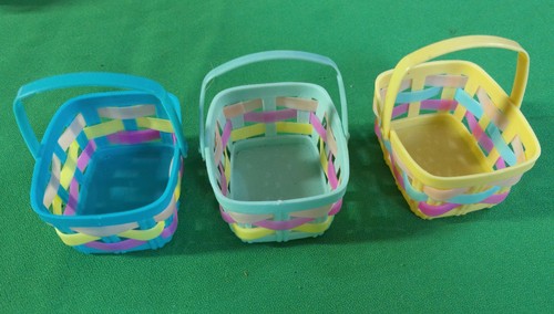 3 Doll Size Easter Baskets- Vinyl- for Barbie or Dolls 8" to 12" - Picture 2 of 3