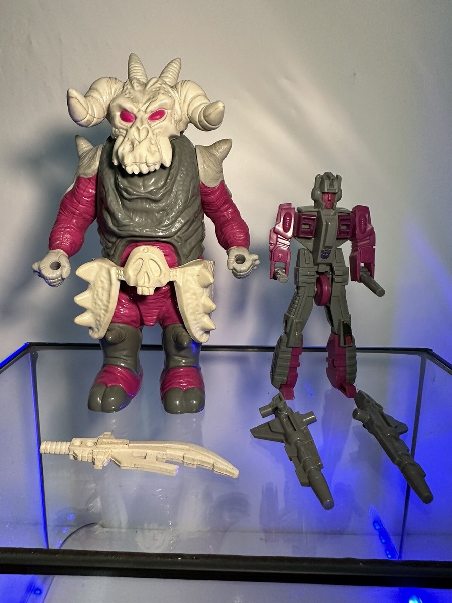Transformer G1 Pretenders Skullgrin 100% Complete Vintage