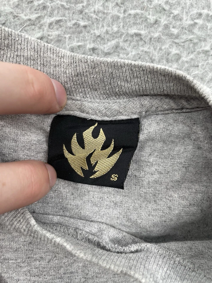 Camisa Burnside Blacklabel Adulto Pequeña Gris Manga Corta Patinador Surf Llamas Retro Foto 4 de 4