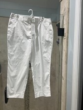 Chicos White Zip Front Straight Leg Cropped Pants Size 1.5  S  10 New Nwt