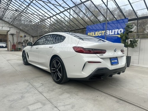 2022 BMW 8-Series M850i xDrive - Picture 20 of 40