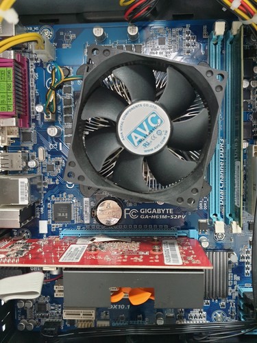 Gigabyte Windows XP Gamer PC 4GB i3 3,30GHz 256GB neu SSD GF430 1GB DVD Computer - Bild 11 von 12