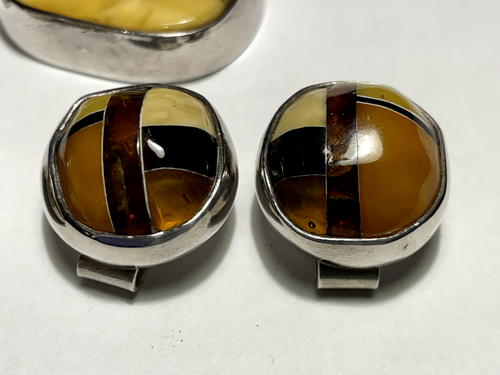 Set of Baltic & Butterscotch Amber / Sterling Silver Pendant, Ring and Earrings - Picture 7 of 13