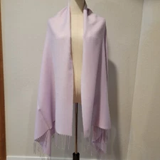 Fringed Jones New York Evening Wrap, Blush, One Size. Soft and Warm! Exc. Cond!