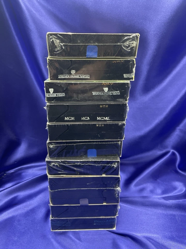 New Lot of 10 Sealed VHS Movies – Star Wars, Matrix, Saving Private Ryan, other Foto 2 de 4