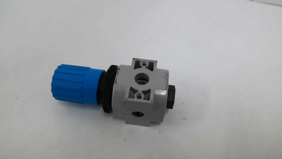 Festo LR-D-MINI Valve  - Image 3 of 4