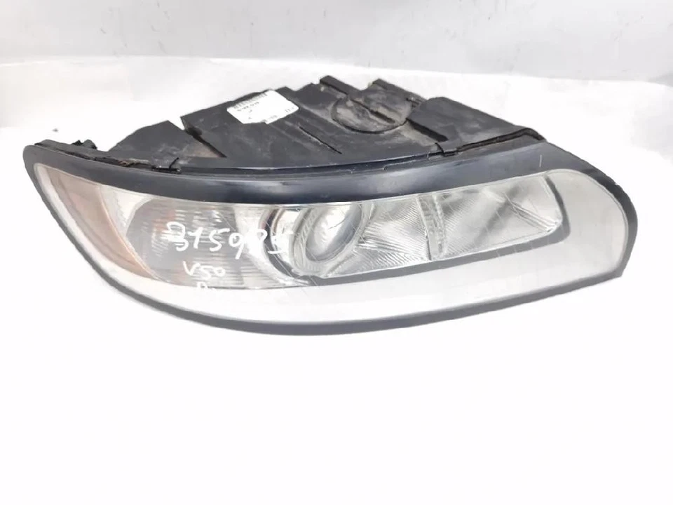 31265696 FARO ANTERIORE DESTRO per VOLVO V50 (02/04>12/12<) 1.6 DRIVE SW 2004 - Immagine 2 di 4