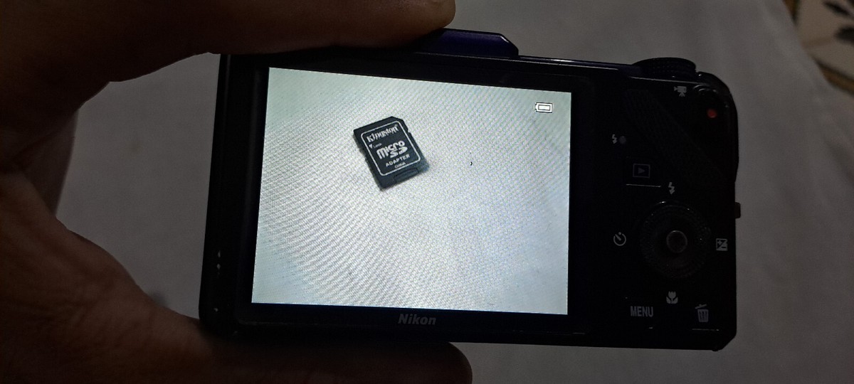 Nikon COOLPIX S9300 16.0MP Digital Camera With 8GB Sd Card Nikon COOLPIX S9300 16.0MP Digital Camera With 8GB Sd Card